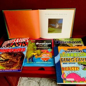 Dinosaur Book Collection: 6 Books , 2 NEW, 3 Hardcover , Gorgeous Illustrations